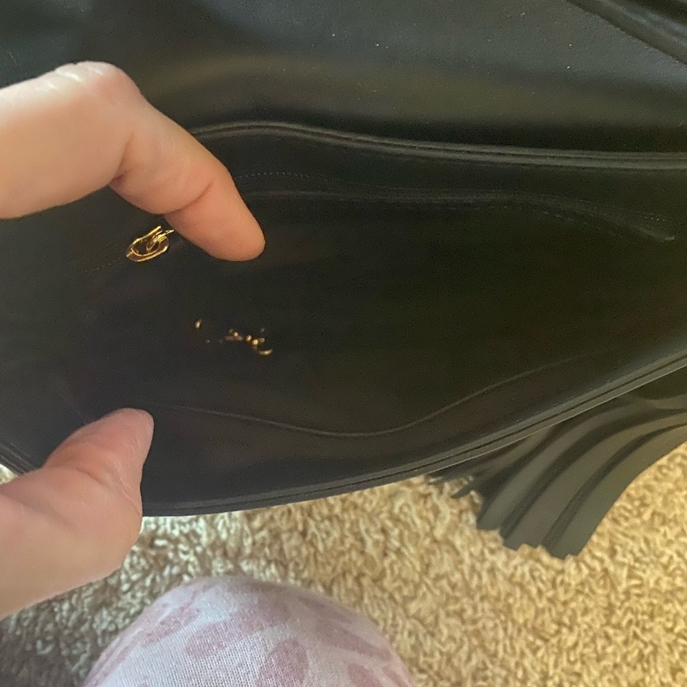 Designer Purse - Picture 4 of 9
